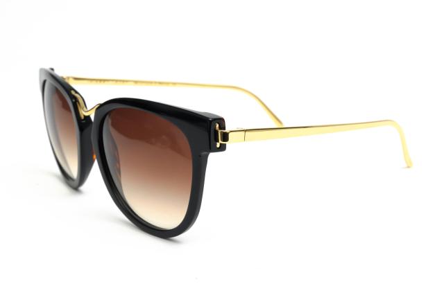 ○ティエリーラスリー Thierry Lasry マツケリー社 アセテート サングラス CHOKY キャットアイフレーム レディース 【中古】 中古