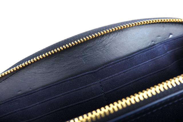 ○アーペーセー A.P.C. 牛革 カーフ 長財布 ハーフムーン ウォレット