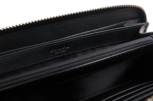 ○コーチ COACH 牛革 カーフ 長財布 F53773 Accordion Zip Wallet In Calf Leather SNOOPY スヌーピー 小銭入れあり ラウンドジッ  中古の通販は