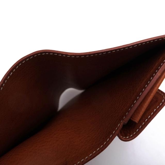 ○アトリエミー ateliermii ミネルバリスシオ イタリア産タンニン鞣し