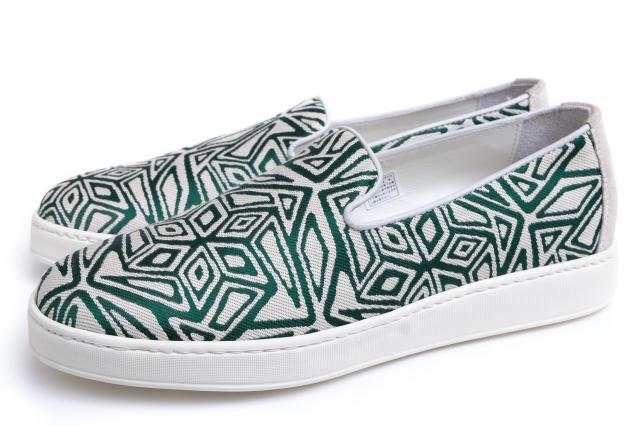 ○サントーニ Santoni  ローカットスニーカー 24065 刺繍テキスタイル スリッポン メンズ 【中古】 中古