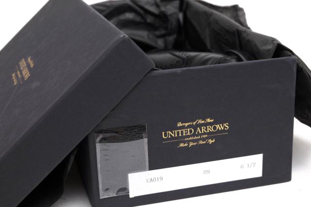 ○ユナイテッドアローズ UNITED ARROWS 牛皮 子ウシ 商行為シューズ UA019 UDBS LTHR SEMI/B セミブローグ キャップトゥ メンズ  中古