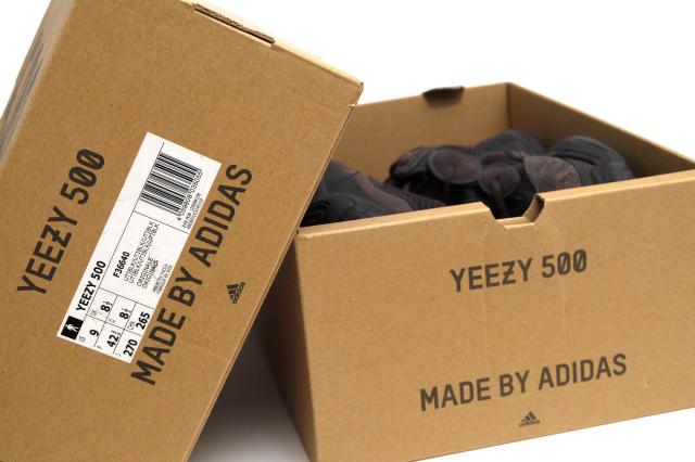 ○イージー YEEZY adidas アディダス by KANYE WEST カニエ ウェスト ローカットスニーカー F36640 YEEZY Desert Rat 500 Utility 中古_8