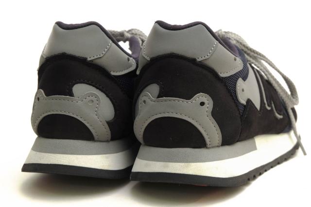 ○ニューバランス NEW BALANCE ヌバック ローカットスニーカー R770NNG