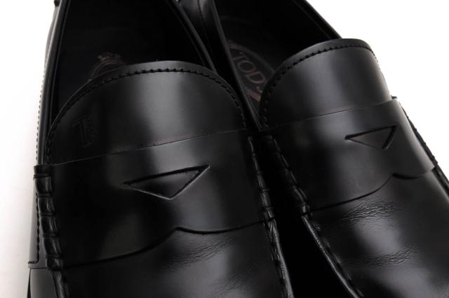 ○トッズ TOD'S 牛革 カーフ ドライビングシューズ XXM0UD0K130AKTB999