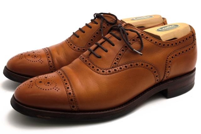 ○ローク Loake 牛革 カーフ ビジネスシューズ Tweed セミブローグ キャップトゥ グッドイヤーウェルト製法 メンズ 【中古】 中古