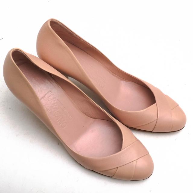 ○フェラガモ Salvatore Ferragamo ナッパカーフ 牛革 パンプス Salut 2 ウッドヒール レディース 【中古】 中古_4