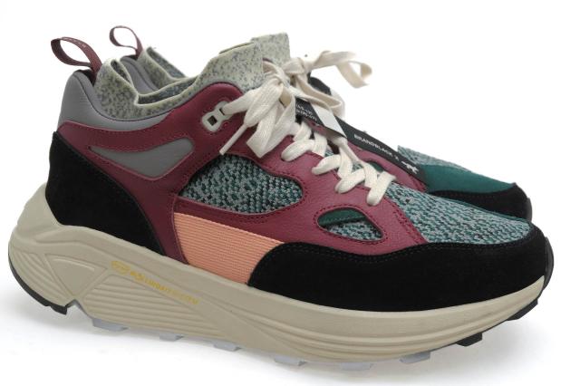 ○ブランドブラック BRANDBLACK MAISON KITSUNE メゾン キツネ コラボモデル ローカットスニーカー KWA-38520 The AURA Vibramソー 中古_1