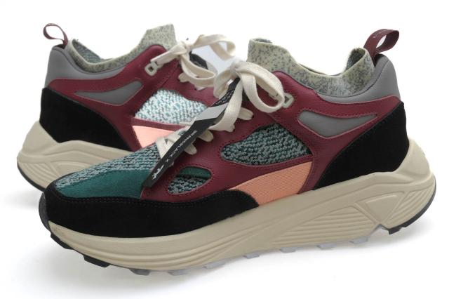 ○ブランドブラック BRANDBLACK MAISON KITSUNE メゾン キツネ コラボモデル ローカットスニーカー KWA-38520 The AURA Vibramソー 中古_2