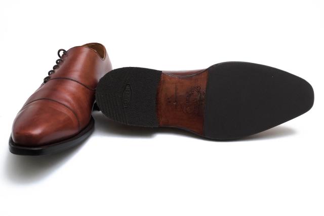 ○ジャランスリワヤ JALAN SRIWIJAYA 牛革 カーフ ビジネスシューズ