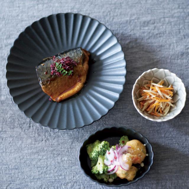 プレート 16cm 輪花皿 花皿 花シリーズ 洋食器 陶器 日本製 ぎん