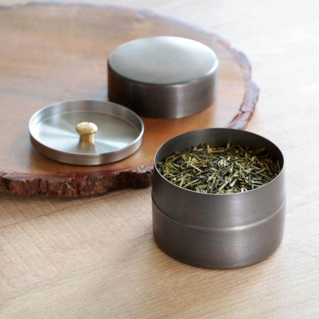 工房アイザワ 茶筒 ブラックピーマン ティーキャディ—黒染茶筒 ハーフ ナチュラル ( 茶葉容器 茶缶 お茶缶 保存缶 aizawa ステンレス 密閉 日本製 おしゃれ アイザワ お茶容器 お茶 茶葉 紅茶 保存 容器 缶 保存容器 キャニスター ) 茶筒
