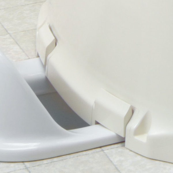 リフォームトイレ 和式トイレ用 ソフト便座 補高スペーサー 8cm 段差なし 工事不要 据置式 サニタリエース SD 介護用品 （ 洋式便座 方向転換 簡易 設置 介護 和式トイレ 洋式 トイレ フタ 後付け 便座 座面 高さ調節 ）