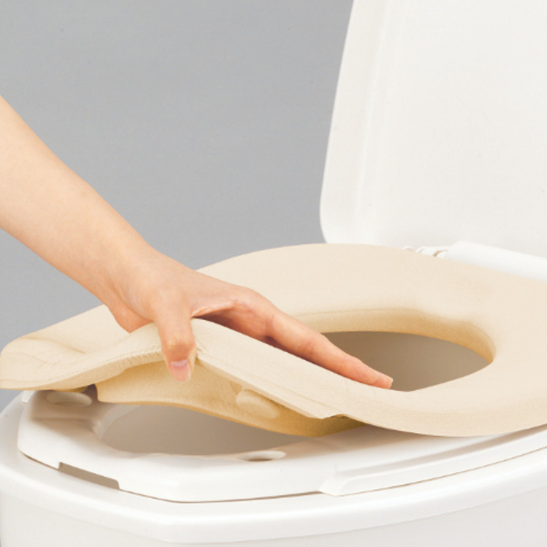 リフォームトイレ 和式トイレ用 ソフト便座 補高スペーサー 8cm 段差なし 工事不要 据置式 サニタリエース SD 介護用品 （ 洋式便座 方向転換 簡易 設置 介護 和式トイレ 洋式 トイレ フタ 後付け 便座 座面 高さ調節 ）