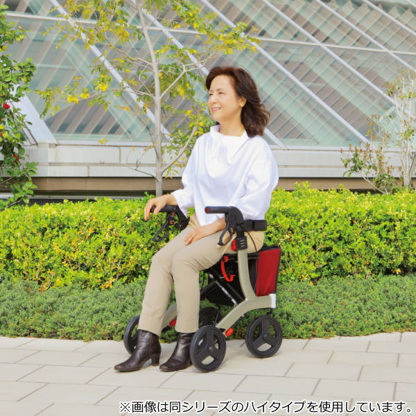 歩行車 リトルターン トールタイプ コンパクト 折りたたみ 高さ調整 （ 高さ7段階 バッグ付き 大容量バッグ 収納 駐車ロック 安寿 アロン化成 安心 安定 福祉 介護 歩行訓練 転倒予防 疲労軽減 歩行サポート 歩行補助 外出 ）_9