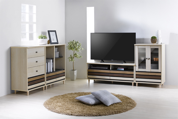 チェスト　4段　洋タンス　北欧風　モダンデザイン　オルネ　幅59cm （ たんす 収納棚 リビング収納 おしゃれ 北欧 リビングラック ラック ナチュラル ホワイト 木目調 ）