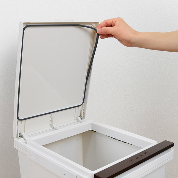 ゴミ箱 分別 2段 スリム パッキン付き 防臭 38l 縦型 分別ゴミ箱 ベーシックカラー キッチン 分別 ごみ箱 ふた付き プッシュ ペダル の通販はau Pay マーケット リビングート