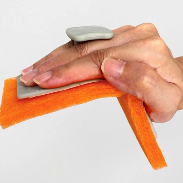 スポンジ お風呂掃除 金具用研磨布 浴室 アズマジック 蛇口 風呂 掃除 風呂掃除 シャワー 水栓 頑固 汚れ 水垢 水アカ 湯垢 研磨剤入の通販はau Pay マーケット リビングート