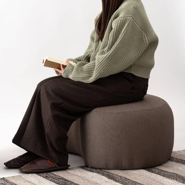 スツール 高さ33cm ビーンズ型 （ 1.5人掛け 1人掛け ワイド ファブリック 布 低め ロー 椅子 リビング 玄関 モダン スタイリッシュ ホテルライク ）_10