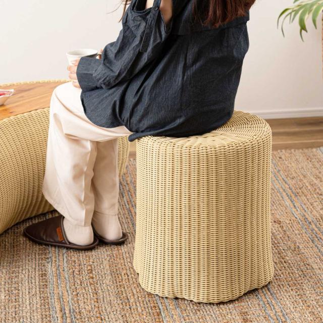 切り株風 スツール 座面高46cm ラタン調 （ 人工ラタン イス 丸椅子 籐椅子 腰掛け 籐 軽量 コンパクト 来客用 玄関 ナイトテーブル サイドテーブル ゆったり 背もたれなし 完成品 ）_4