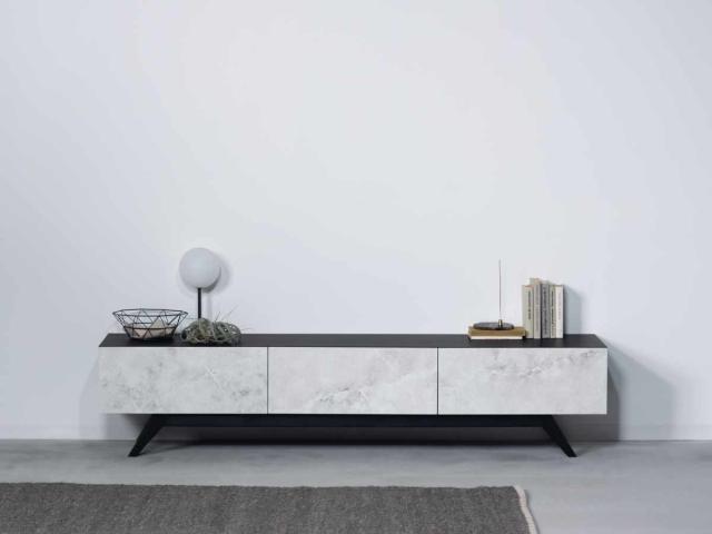 form ローボード 幅180cm リンデン 80型対応 完成品 （ テレビ台 TV台 テレビボード お掃除ロボット対応 フォーム 大理石調 リビングボード フラップ扉 引き出し ブラック ナチュラル ）_5