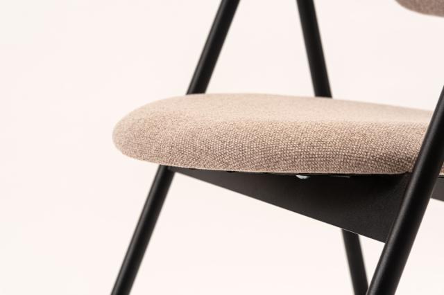 form ダイニングチェア 座面高45cm 肘掛け付き ルーブ （ チェア ダイニング イス 椅子 食卓椅子 肘付き ファブリック スチール 完成品 いす 食卓 リビング リビングチェア シンプル ウレタン 軽量 ）_10