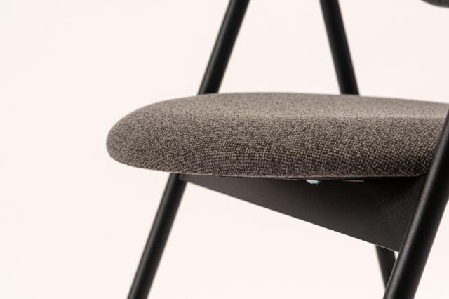 form ダイニングチェア 座面高45cm 肘掛け付き ルーブ （ チェア ダイニング イス 椅子 食卓椅子 肘付き ファブリック スチール 完成品 いす 食卓 リビング リビングチェア シンプル ウレタン 軽量 ）_13