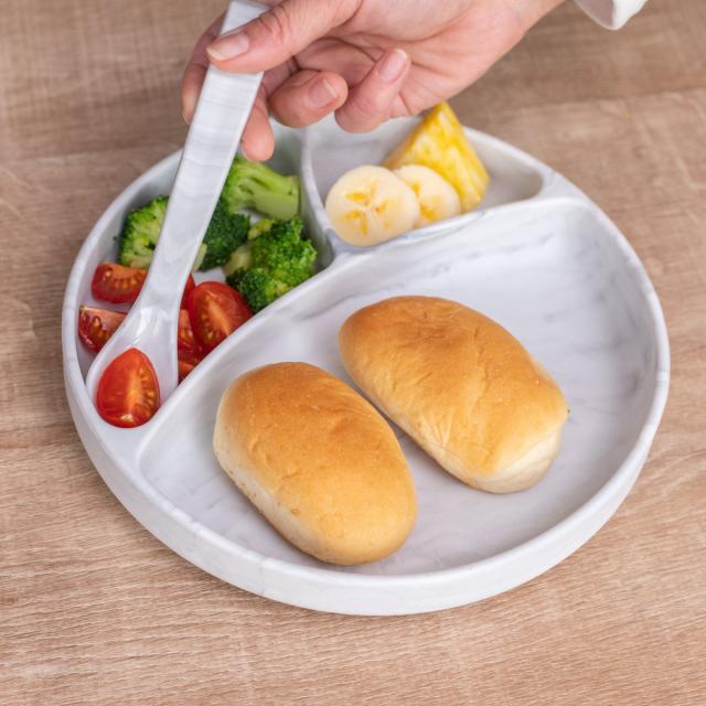 BELLA TUNNO もの言う花食器 ひっくり返らない 夕めし本塁 どんぶり鉢 お匙2本仕かける （ ベラトゥーノ 吸盤 ケイ素樹脂 お皿 離乳食 食洗機相応う 食器仕かける 本塁 食器 楽になること 安全性のある 生み出すこと御祝い 格好のいい 差し上げ物 陰電子領域相応う ）