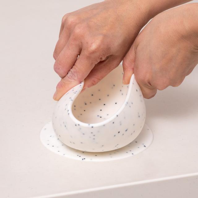 BELLA TUNNO もの言う花食器 ひっくり返らない 夕めし本塁 どんぶり鉢 お匙2本仕かける （ ベラトゥーノ 吸盤 ケイ素樹脂 お皿 離乳食 食洗機相応う 食器仕かける 本塁 食器 楽になること 安全性のある 生み出すこと御祝い 格好のいい 差し上げ物 陰電子領域相応う ）