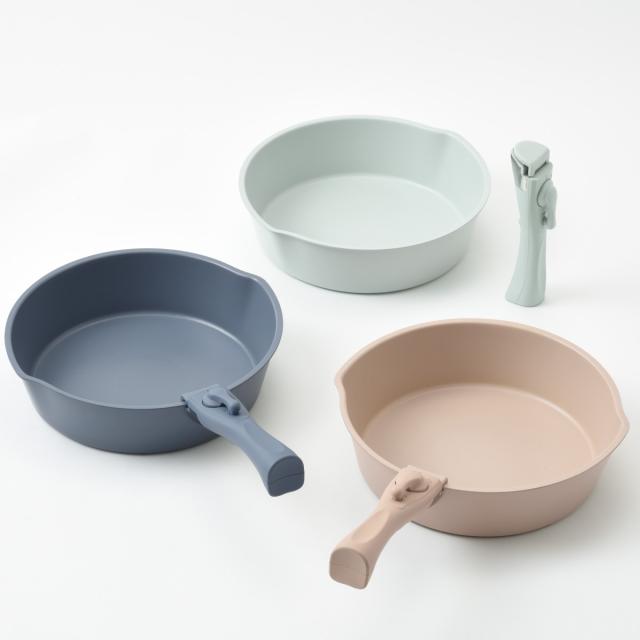 BRUNO フライパン 2点セット 26cm IH対応 着脱ハンドル式 取っ手付き セラミックコート （ ブルーノ フライパンセット 取っ手が取れる IH ガス火対応 オーブン対応 セラミック コーティング かわいい おしゃれ プレゼント ）の通販は
