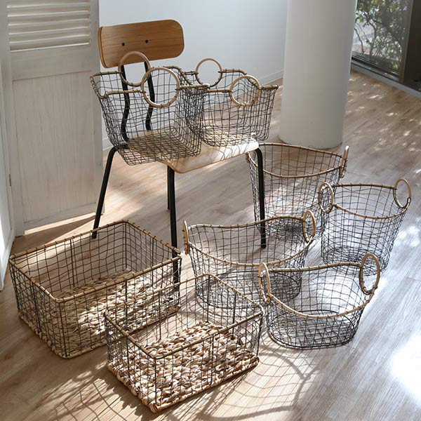ワイヤーバスケット 籐のカゴ 幅44×奥行32×高さ20cm （ バスケット
