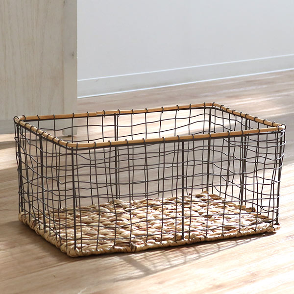ラタン　籠　収納籠　バスケット ワイヤーバスケット 籐のカゴ 幅44×奥行32×高さ20cm