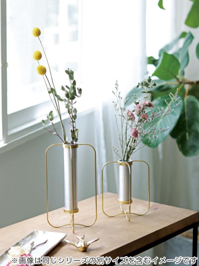 花瓶　金属製 Amazon.co.jp: 都市工坊 高級金属製常花 1セット 花瓶 つき (溜