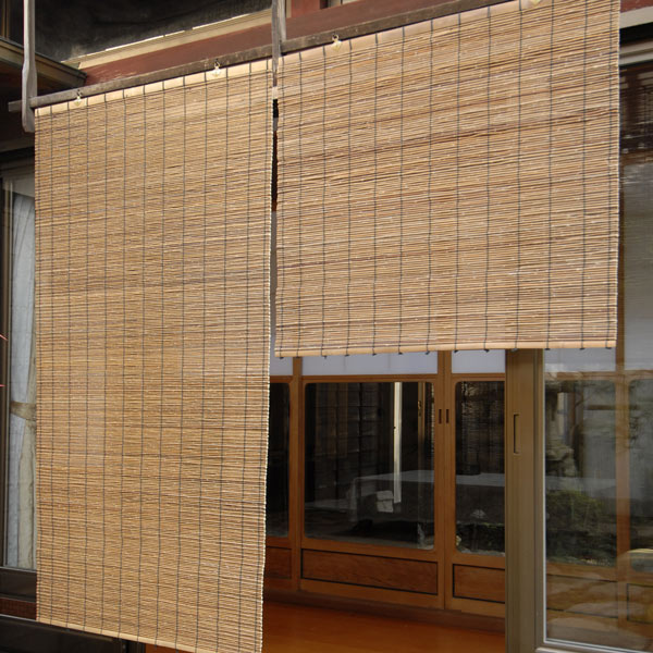 外吊りすだれ オーダーメイド 代萩すだれ 幅 40 高さ130 150 すだれ 簾 サンシェード シェード 屋外 サイズオーダー 日除け 目隠の通販はau Pay マーケット お弁当グッズのカラフルbox