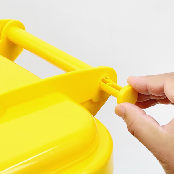 ゴミ箱 45L ダルトン DULTON 屋外兼用 プラスチックトラッシュカン （ ごみ箱 45リットル 蓋つき キャスター付き 排水栓 キッチン リビング アメリカン ダストボックス ごみばこ ふた付き 袋 見えない おしゃれ アメリカ ）