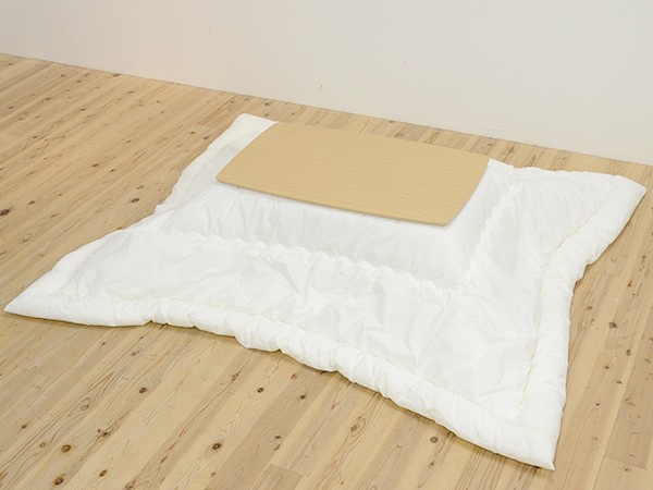こたつ布団 日本製 長方形 ヌードこたつ布団 カバーなし 200×240cm （ こたつ ヌード布団 ふとん 布団 掛け布団 こたつ用布団 コタツ用布団 こたつふとん こたつふとん ポリエステル綿 中身 長方形 ）の通販は
