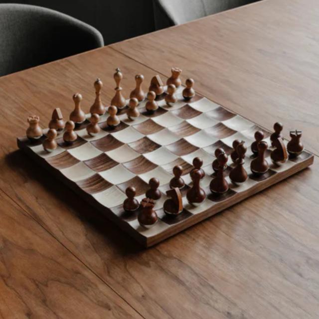 チェスセット　木製板、駒〈ソ連×アメリカ〉 チェスセット 木製板、駒〈ソ連×アメリカ〉