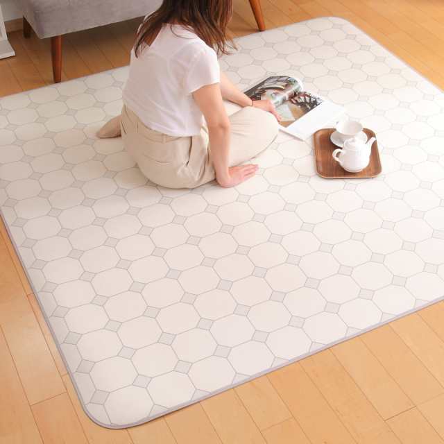 ラグ 182×300cm ラグマット ダイニングラグ オクタゴンドット 既製サイズ （ 撥水 拭ける タイル ダイニングラグマット フロアマット 撥水加工 抗菌 防カビ 防水 防炎 日本製 リビング ダイニング 子ども部屋 耐久性 ）