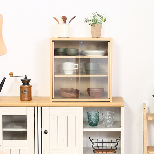 ミニ食器棚 3段 カップボード ガラス引き戸 幅43cm 食器棚 キッチン キャビネット キッチンボード キッチン収納 リビング収納 収納棚 の通販はau Pay マーケット リビングート