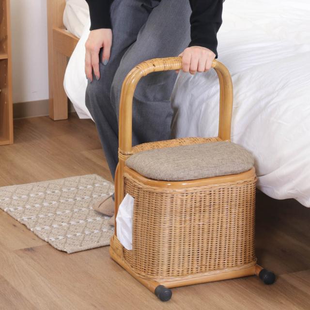 手すり つかまり 収納 ステッキ ラタン 立ち上がり 補助 （ 補助手すり 籐 つかまり立ち サポート 負担軽減 小物収納 ティッシュ 介護 介護用 立ち上がり補助 肘置き 軽量 安定感 すべり止め おしゃれ ）