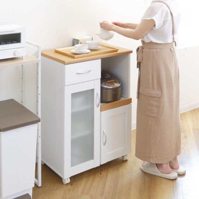 キッチンカウンター 幅60cm フレンチカントリー調 スライド棚 2口コンセント キャスター付 （ カップボード キッチン レンジ台 ワゴン 収納 家電ラック カウンター キッチンボード 収納ラック ラック キャスター コンセント ）_17