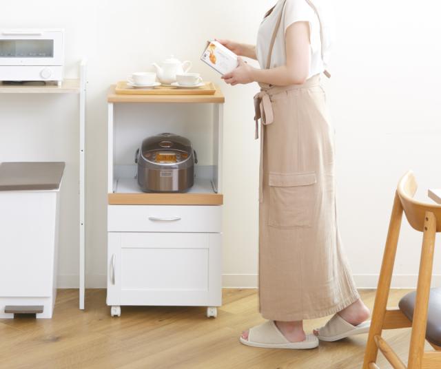 【スライド式カウンター付き！】カントリー調キッチンボード 不二貿易（Fuji Boeki） キッチンカウンター 幅45cm フレンチ