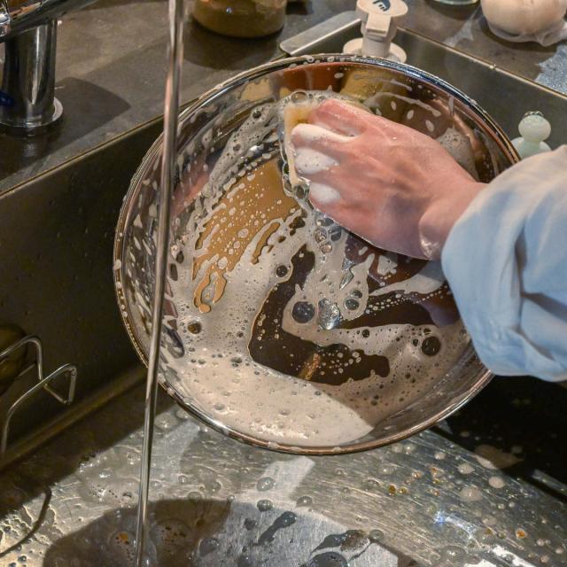 フライパン 26cm IH対応 アルミクラッド三層 こだわりの道具 日本製 （ ガス火対応 アルミ ステンレス 軽い 国産 3層構造 ミラー仕上げ 軽量 熱伝導 職人 手仕事 本格 ）_7