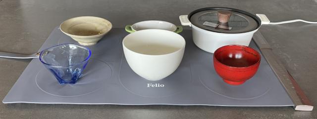 食卓用フードウォーマー セパレートタイプ Felio （ フェリオ 保温プレート 料理 保温 シート 卓上 マット ランチョンマット 3面 電気 冷めない 温度調節 温度設定 シリコン タイマー 食卓 テーブル お皿 鍋 ）_3