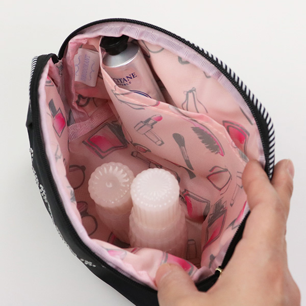 ポーチ 化粧ポーチ 仕切り 小物入れ Melee コスメポーチ メイクポーチ 収納 ケース メイク 化粧 アクセサリー アメニティ 小物収納 抗の通販はau Pay マーケット リビングート