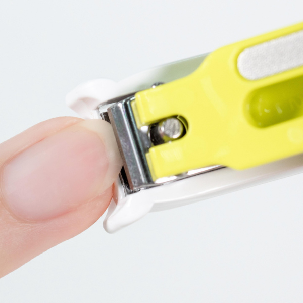 爪切り ベビー用 深爪防止 赤ちゃん 爪きり つめきり ツメキリ テコ型 直線 縦刃付け 安全ガード付き 初心者 握りやすい 手ブレしにくの通販はau Pay マーケット リビングート