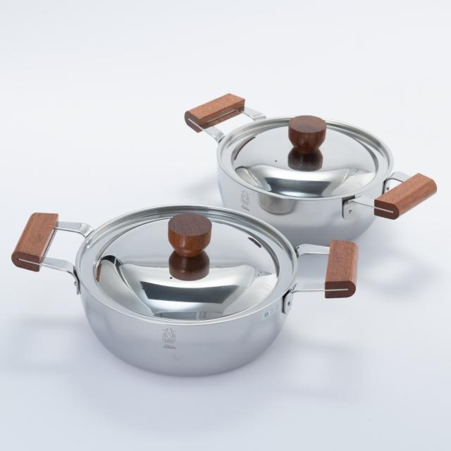 両手鍋 16cm BENRI鍋 ステンレス製 日本製 （ 燕三条 IH対応 ガス火対応 オール熱源対応 なべ お鍋 両手なべ 蓋付き 16センチ ふた付き 目盛り付き 調理器具 キッチン用品 おしゃれ ）の通販は