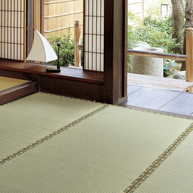 い草上敷き 国産 江戸間8畳 琥珀 （ い草 マット 上敷き い草ラグ 敷物 八畳 畳マット 和室 イグサ 引目織 藺草 和室敷物 ラグ 夏用マット 8帖 ）_2