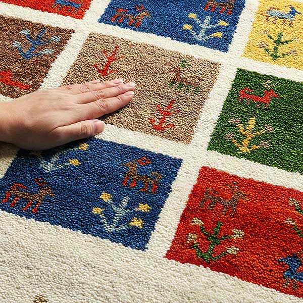 ラグ 1畳半 140×200cm 手織り マット ラグマット ギャッベ D19