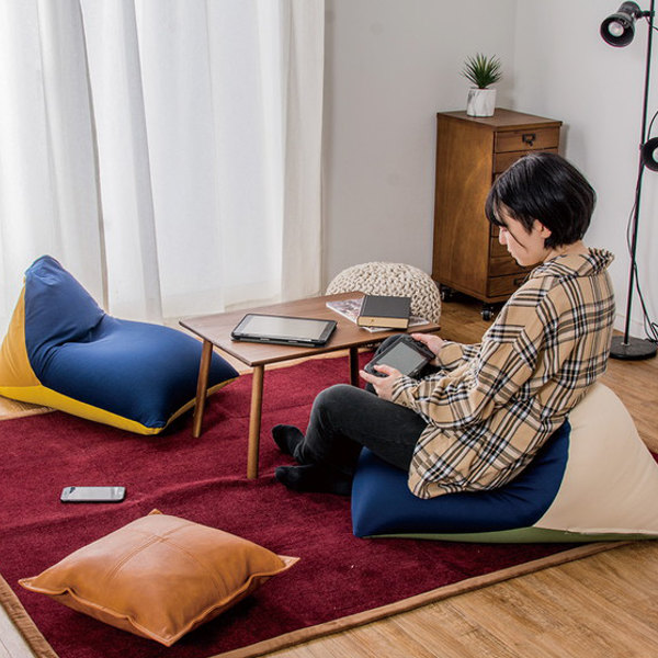 三角クッション【オレンジ×ネイビー 約50×80×50cm】 三角クッション【オレンジ×ネイビー 約50×80×50cm】